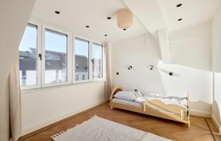 Luxury Family Apartment 3 Bedrooms & City Views - 2