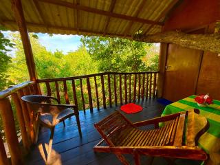 La Casa Safari Cottages & TREE HOUSE - 3