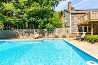 Private Pool Retreat Near Singing Beach with fire pit - 2