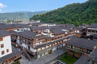 Country Inn & Suites by Radisson Zhangjiajie National Forest Park Landmark Branch - 2