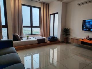 Bali Melaka Full SeaView WaterPark 1-5Pax 5minJonker HERMES ALLEY Projector - Malacca - 5