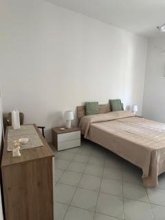 Elvy House - 5