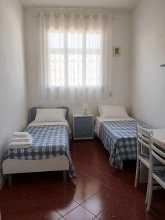 Elvy House - 1