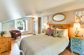 Remodeled Lake Cabin, Stunning Mtn View, New Patio - 7