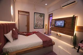 The Velorique Jaipur For Couples and Families - 5