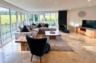 Trewhiddle Retreat V19 by Together Travel - Luxury 4-Bedroom Villa - 8