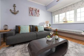 Mermaid Cottage - Parking, pet friendly, enclosed garden - 3
