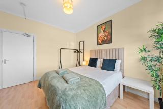 Group Stay 3BR Close to Hydro and SECC with Parking - 9