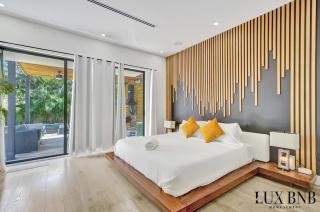 NEW Bali Resort Style Villa with Vast Pool & Jacuzzi and Outdoor Grilling - 8