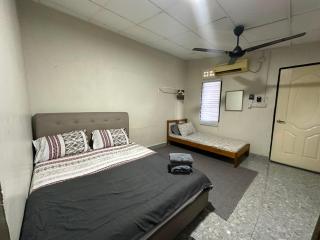 D'Orkid Homestay Kebun baru - 0
