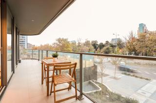 Comfort & Style 2BR Las Condes Apt perfect for 5 - 1