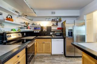 Walkable & Renovated Gem! Only 8 Mi to Dtwn Tucson - 1