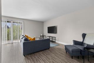 Elegant Escape Prime Location & Style - 4