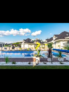 Family Resort Ustka - Domki dwupoziomowe z basenem , sauna , balia - 7