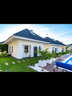 Family Resort Ustka - Domki dwupoziomowe z basenem , sauna , balia - 6