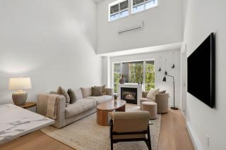 2BR & Loft Glacier Lodge, Upper Village Near Blackcomb Gondola, Private Balcony, Free Ski Valet - 5
