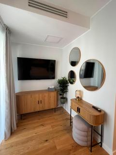 JADE Zece Apartment Unirii - 8
