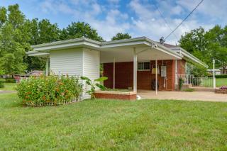 Mid-Century 1950s Home W/ Carport Near Route 66 - 4