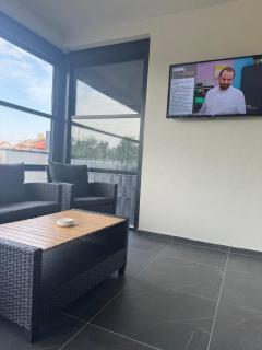 Omnia Lux Apartman 1B - 2