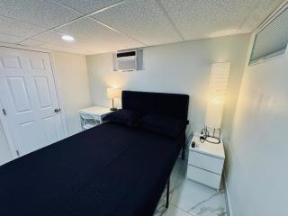Luxury Executive Room with Workspace, Fast Wi-Fi, and Smart Tv - 9