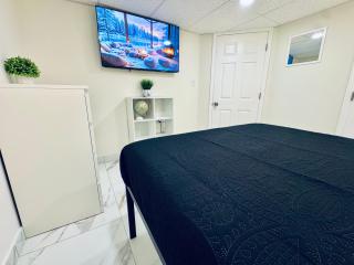 Luxury Executive Room with Workspace, Fast Wi-Fi, and Smart Tv - 6