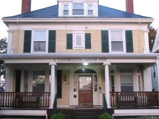 A Cambridge House Inn - Cambridge - 0