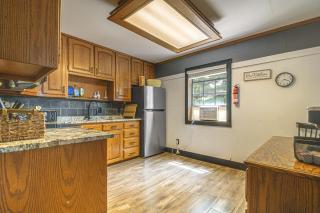 Private Hot Tub & Dock: Lakefront Grove Retreat! - 1
