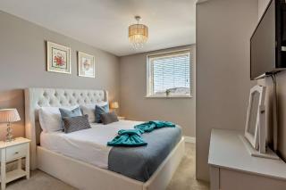 Ocean View Contemporary 2-Bed Sea View Apartment Southbourne Beach - 6