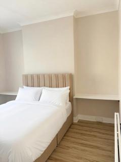 Central Room to Rent - 4