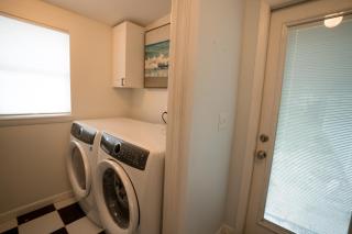 Sunshine State Oasis with Private Screened Pool & Hot Tub - 4