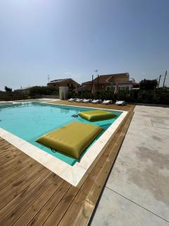 Mamma Mia Apartments and pool - 4
