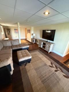 Spacious Retreat on a Quiet Street - 2