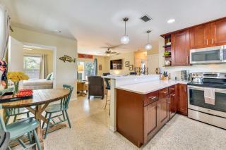 Walk to Park & Pool: Sarasota Family Home w/ Yard - 1