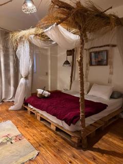 Boho Room In a Shared apartment - 8