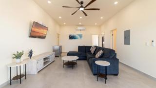 Casa Rubi - 5 Bedroom Home on the Beach - 4
