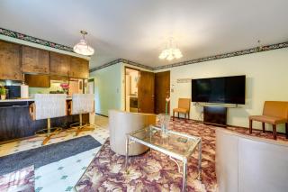 Private Yard & Patio! Pet-Friendly Lynnwood Home - 7