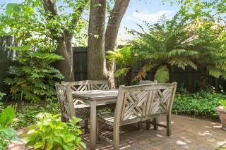 Charming Apartment | Malvern East - Melbourne - 1