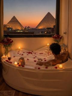 Luxury Giza pyramids view & jacuzzi - 0