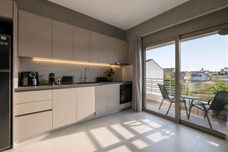 Modern Apartment with Side Sea View - Helson Blue - Kalamata - 9
