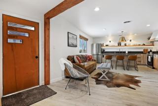 Rock Creek Canyon 1BR, Hot Tub, Sauna, Fire Pit - 4