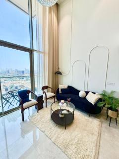 Loftfully Yours - Luxe duplex with Balcony & Kitchen - 8