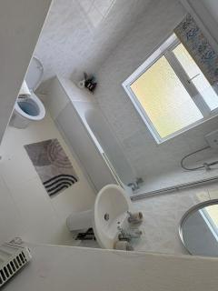 Comfortable, Budget Friendly 3 BR HSE,QMC,Nottingham University,Wollaton Park,Sleeps 7 - 5