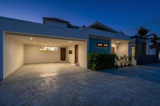 NEW Bamboo Villa 3 Bed 5 Minutes To Nai Harn Beach - 8