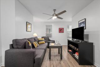 East Allegheny Apartment | Driveway Parking! - 0