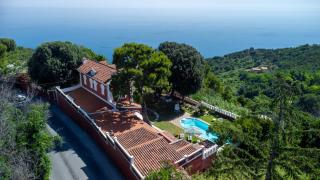 VILLA FIOLA 8, Emma Villas - 0