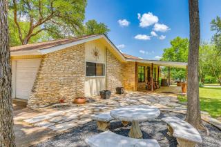Luxe Hill Country Home w/ Resort-Style Pool! - 5