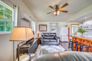 Recently Remodeled Route 66 Retreat! Claremore Gem - 0