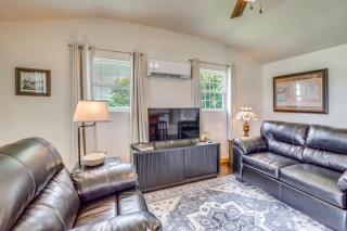 Recently Remodeled Route 66 Retreat! Claremore Gem - 5