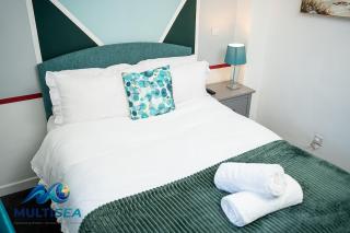 ✨5BR Luxury Home |6p| Parking | Family / Contractor✨ - 4