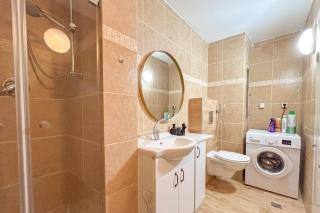 Bright 2 Bedroom, Private Garden - 1